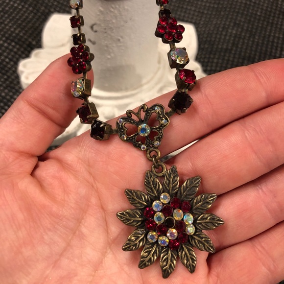Vintage Jewelry - 🥂🎉 GORGEOUS Vintage Statement Necklace